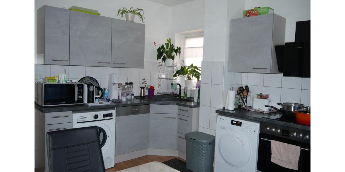 Etagenwohnung Duisburg Mittelmeiderich - 4 Zimmer, 100 m&sup2;, 798&euro; | Angebot:25754033