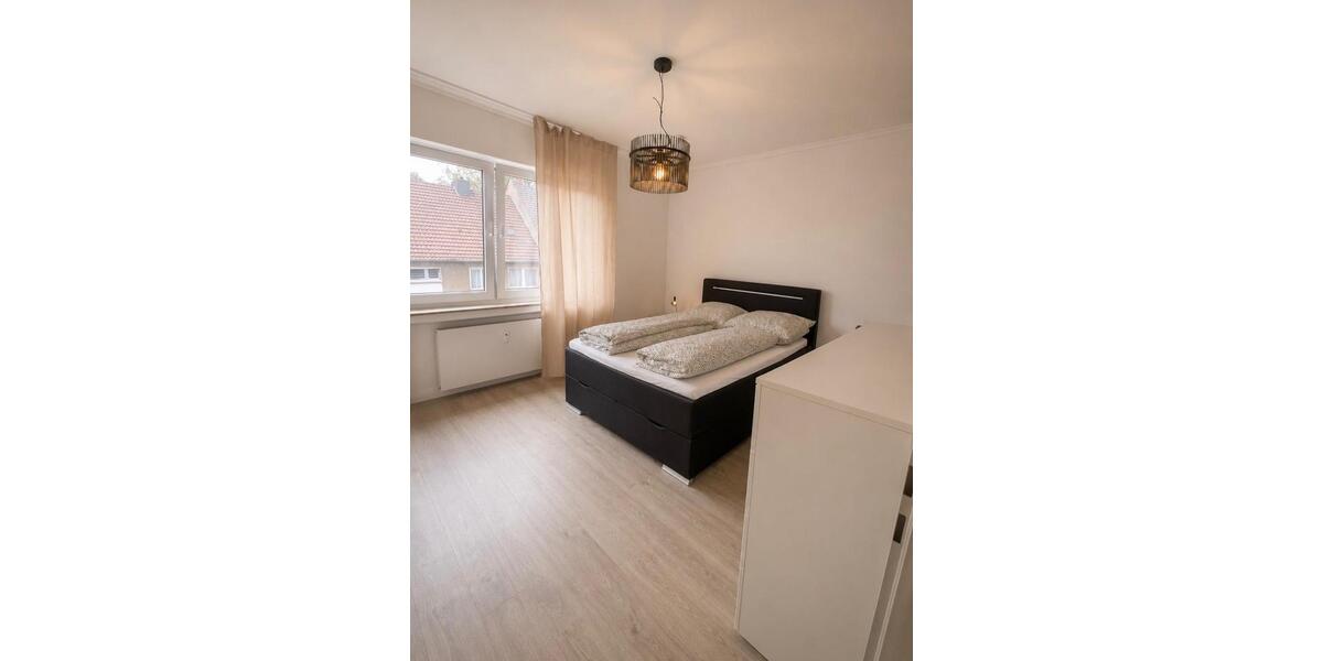 Etagenwohnung Mülheim an der Ruhr - 3.5 Zimmer, 65 m&sup2;, 1.100&euro; | Angebot:26677983