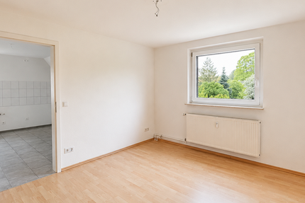Wohnung Düsseldorf Stadtbezirk 5 - 4 Zimmer, 121 m&sup2;, 165.000&euro; | Angebot:26926910