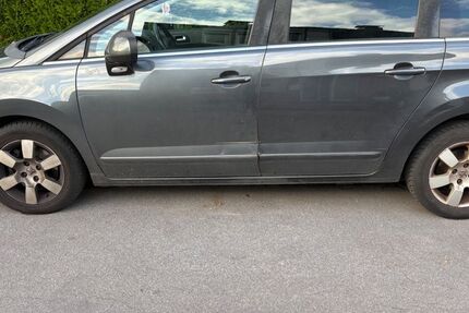 Peugeot 5008 241.000 km 2.000 &euro; Mönchengladbach 41179
