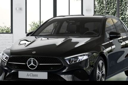 Mercedes-Benz A 200 9.900 km 33.990 &euro; Duisburg 47138