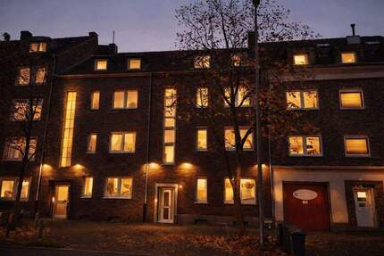 Haus Neuss Furth-Mitte - 8 Zimmer, 498.500&euro; | Angebot:25876741