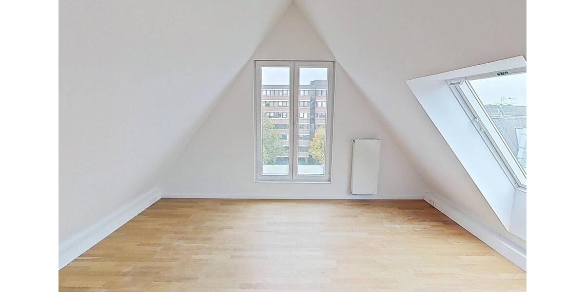 Etagenwohnung Mönchengladbach - 3 Zimmer, 148 m&sup2;, 854&euro; | Angebot:24473962