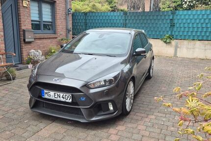 Ford Focus 67.943 km 33.400 &euro; Mönchengladbach 41239
