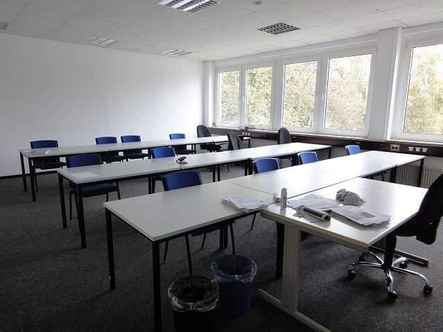 Gewerbeobjekt Krefeld Kempener Feld/Baakeshof - 1 Zimmer, 520 m&sup2;, 5.500&euro; | Angebot:25726399