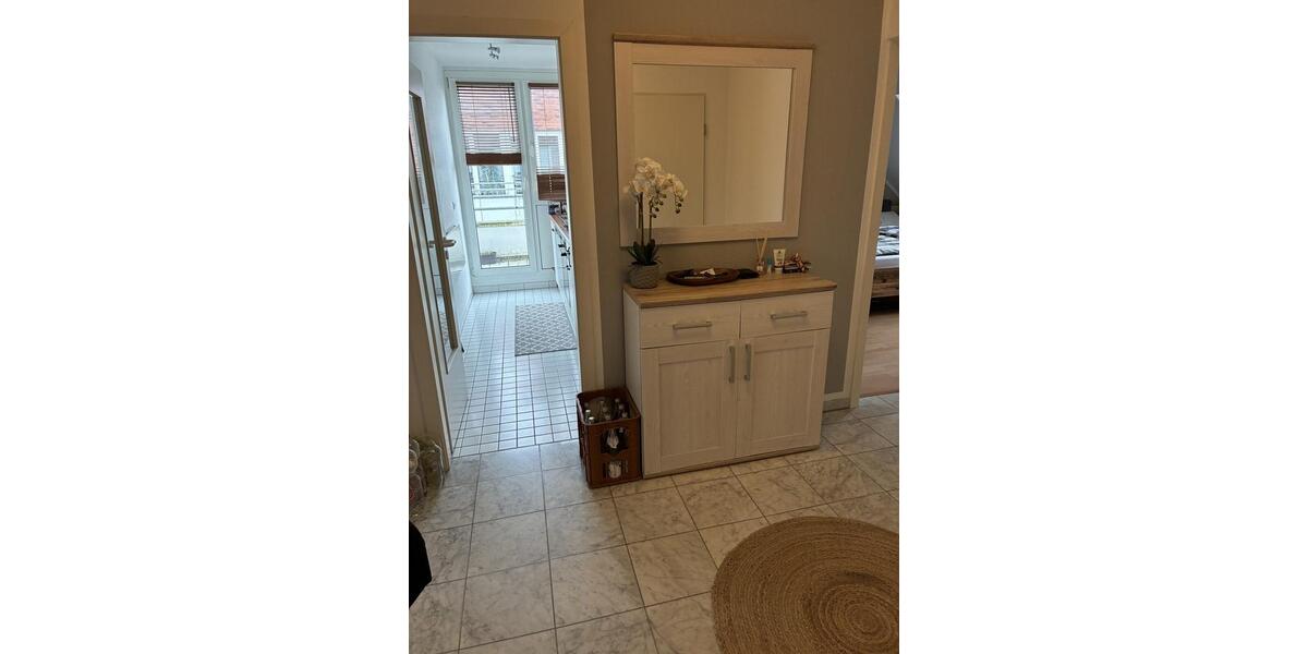Etagenwohnung Meerbusch - 2.5 Zimmer, 72 m&sup2;, 802&euro; | Angebot:25064784