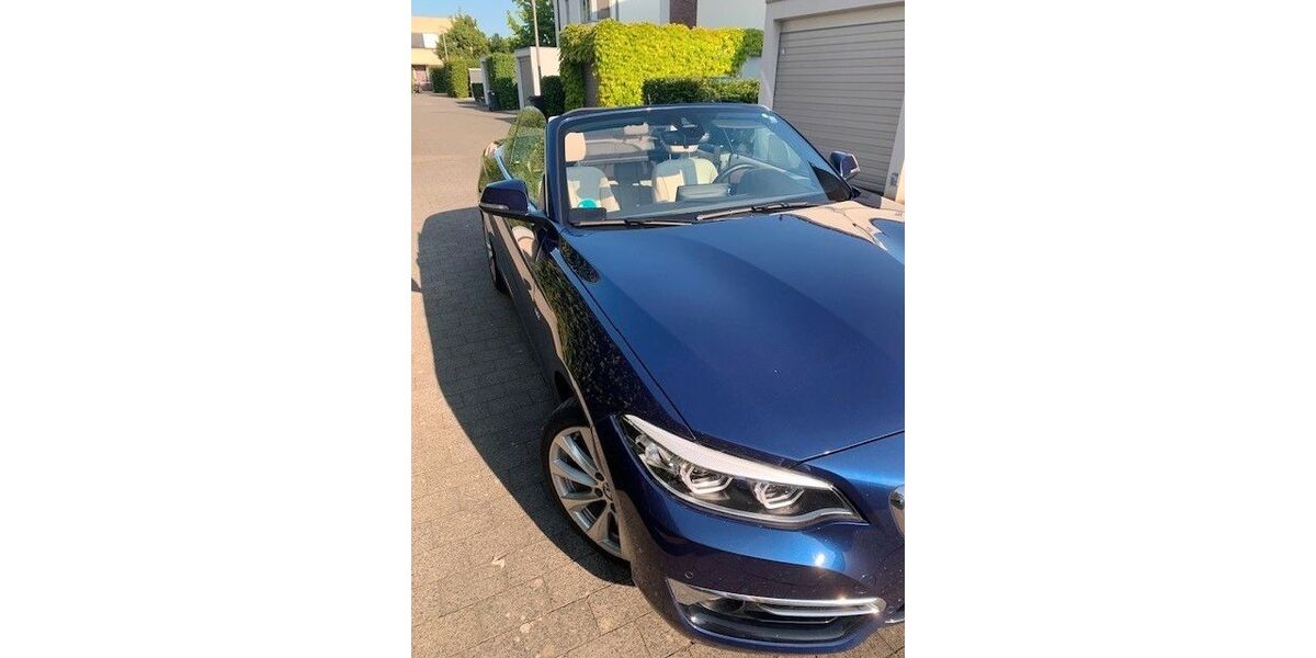 BMW 223 60.000 km 28.700 &euro; Düsseldorf 40213