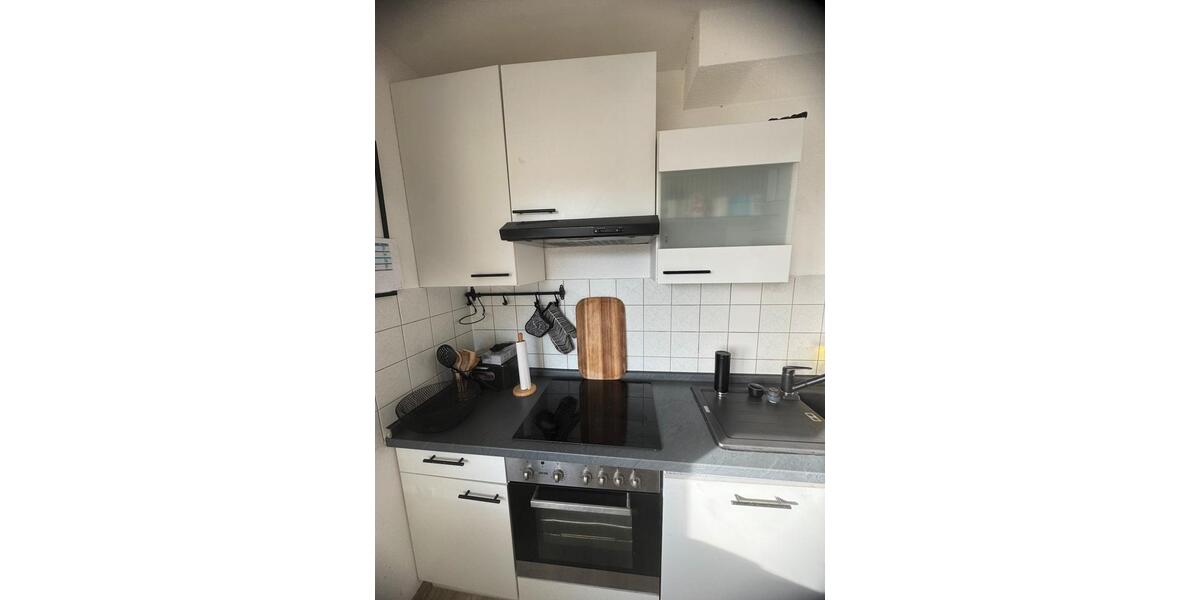 Etagenwohnung Duisburg Mittelmeiderich - 2 Zimmer, 48 m&sup2;, 289&euro; | Angebot:26660540