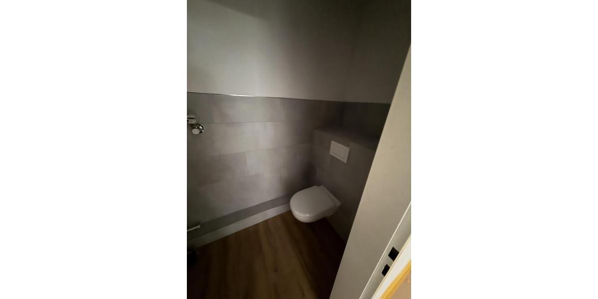 Etagenwohnung Viersen Hülsdonk - 2 Zimmer, 74 m&sup2;, 962&euro; | Angebot:25946698