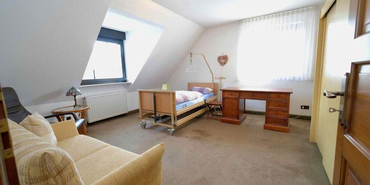 Doppelhaushälfte Neuss Rosellen - 5 Zimmer, 156 m&sup2;, 649.000&euro; | Angebot:25686911