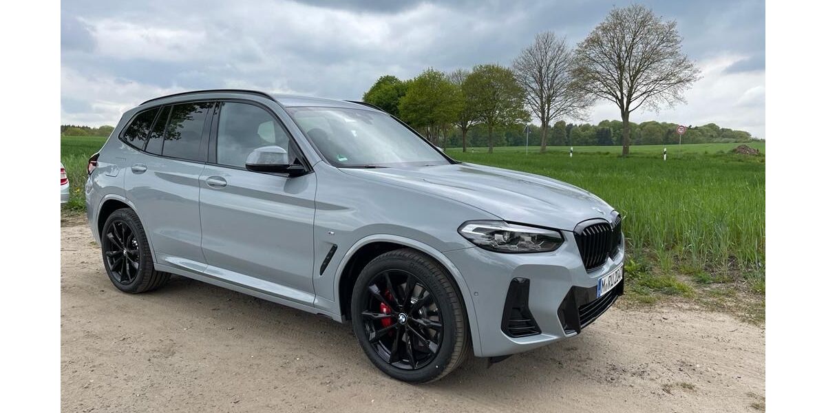 BMW X3 42.500 km 43.900 &euro; Kaarst 41564