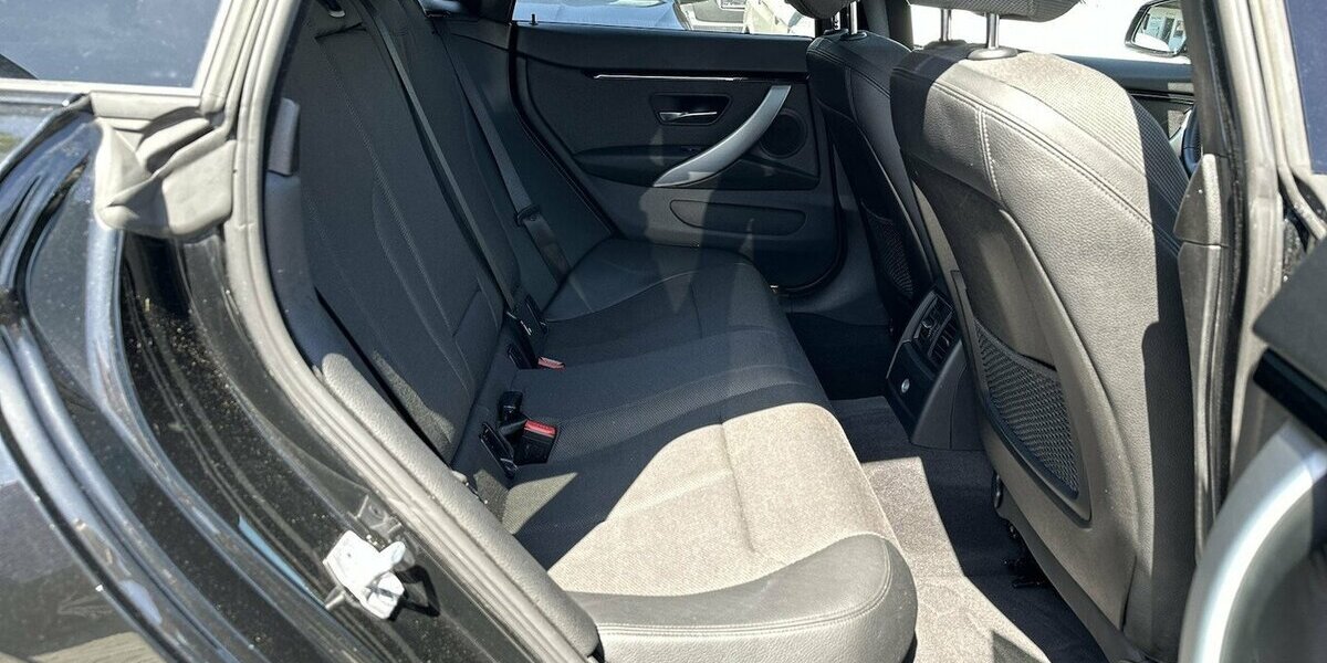 BMW 440 Gran Coupe / xDrive / 1.Hand / Sportline 95.000 km 26.490 &euro; Mönchengladbach 41066