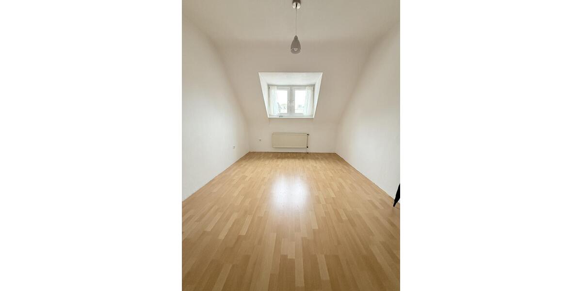 Etagenwohnung Krefeld - 2 Zimmer, 50 m&sup2;, 739&euro; | Angebot:25783006
