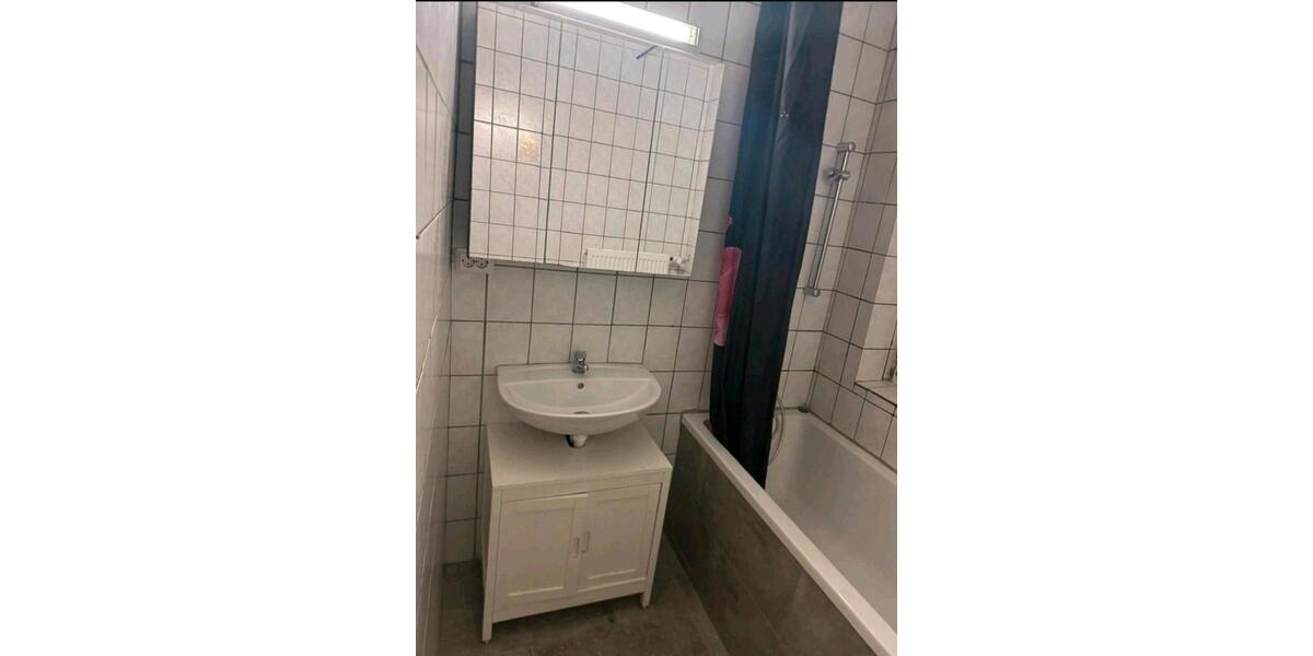 Etagenwohnung Mönchengladbach West - 3 Zimmer, 73 m&sup2;, 999&euro; | Angebot:25596598