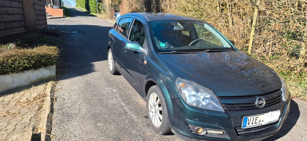 Opel Astra 135.741 km 2.450 &euro; Niederkrüchten 41372