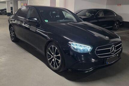 Mercedes-Benz E 220 245.000 km 22.000 &euro; Düsseldorf 40231