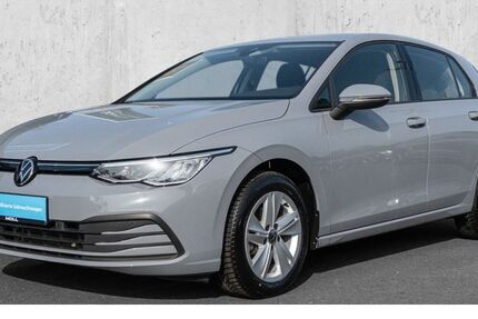 VW Golf 67.236 km 18.640 &euro; Düsseldorf 40474