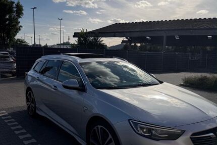 Opel Insignia 152.000 km 13.500 &euro; Düsseldorf 40468