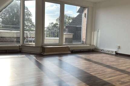 Wohnung Erkelenz - 3 Zimmer, 111 m&sup2;, 990&euro; | Angebot:27629294