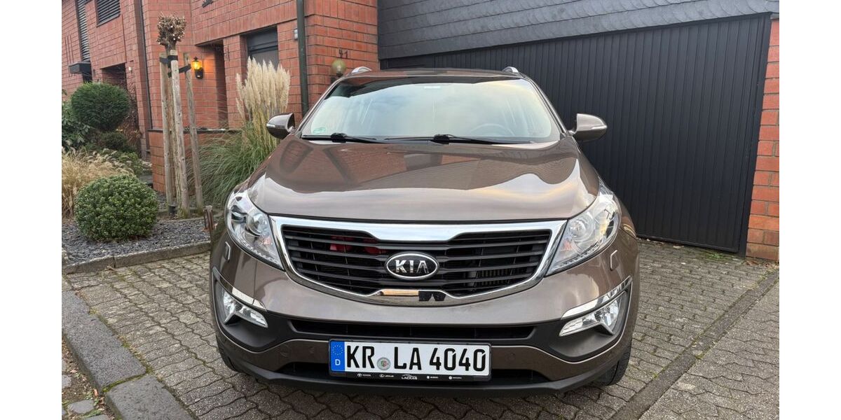 Kia Sportage 122.000 km 10.400 &euro; Krefeld 47809