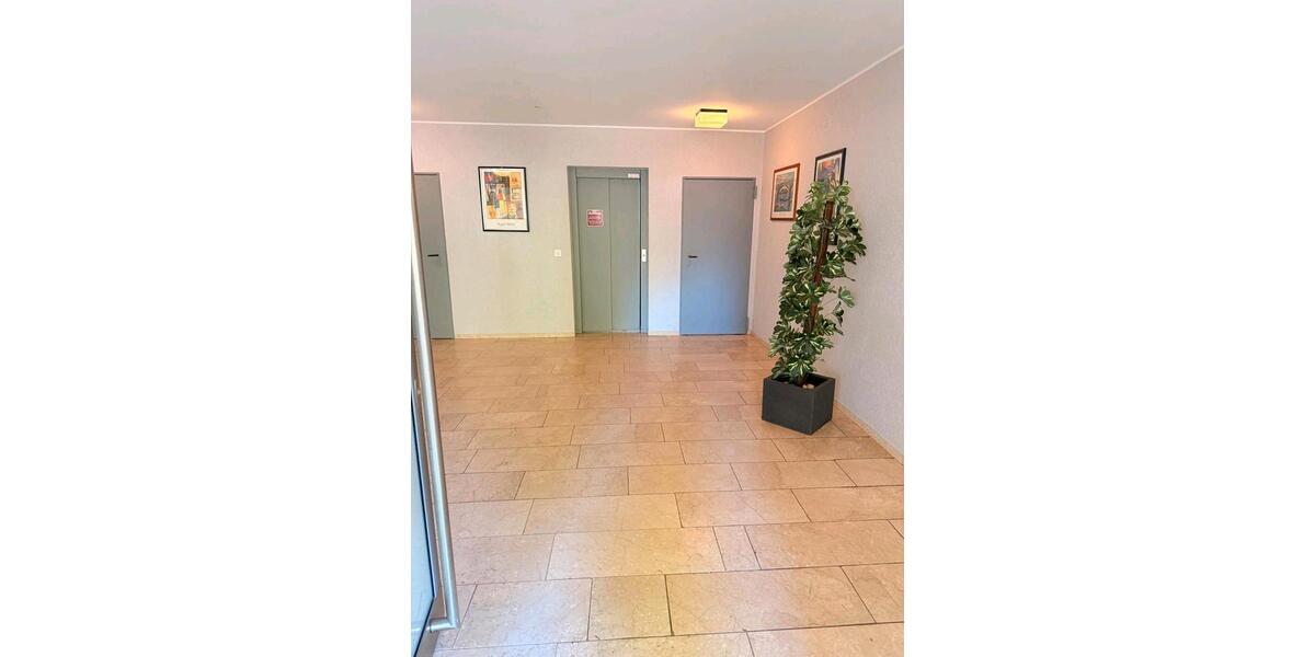 Etagenwohnung Düsseldorf Stadtbezirk 9 - 3 Zimmer, 85 m&sup2;, 1.245&euro; | Angebot:25180564