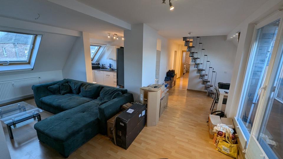 Dachgeschoßwohnung Viersen - 3.5 Zimmer, 106 m&sup2;, 1.060&euro; | Angebot:25874682
