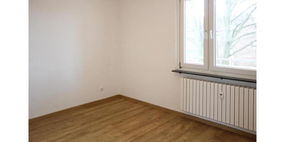 Etagenwohnung Krefeld Benrad - 3 Zimmer, 65 m&sup2;, 560&euro; | Angebot:25861516