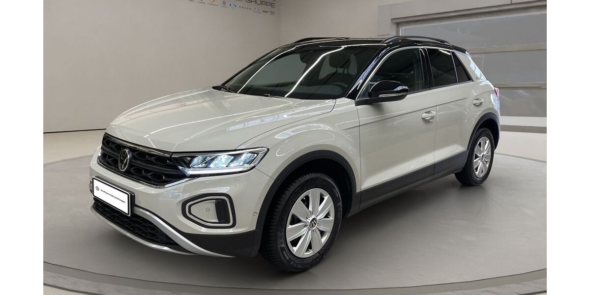 VW T-Roc 7.756 km 29.879 &euro; Krefeld 47805