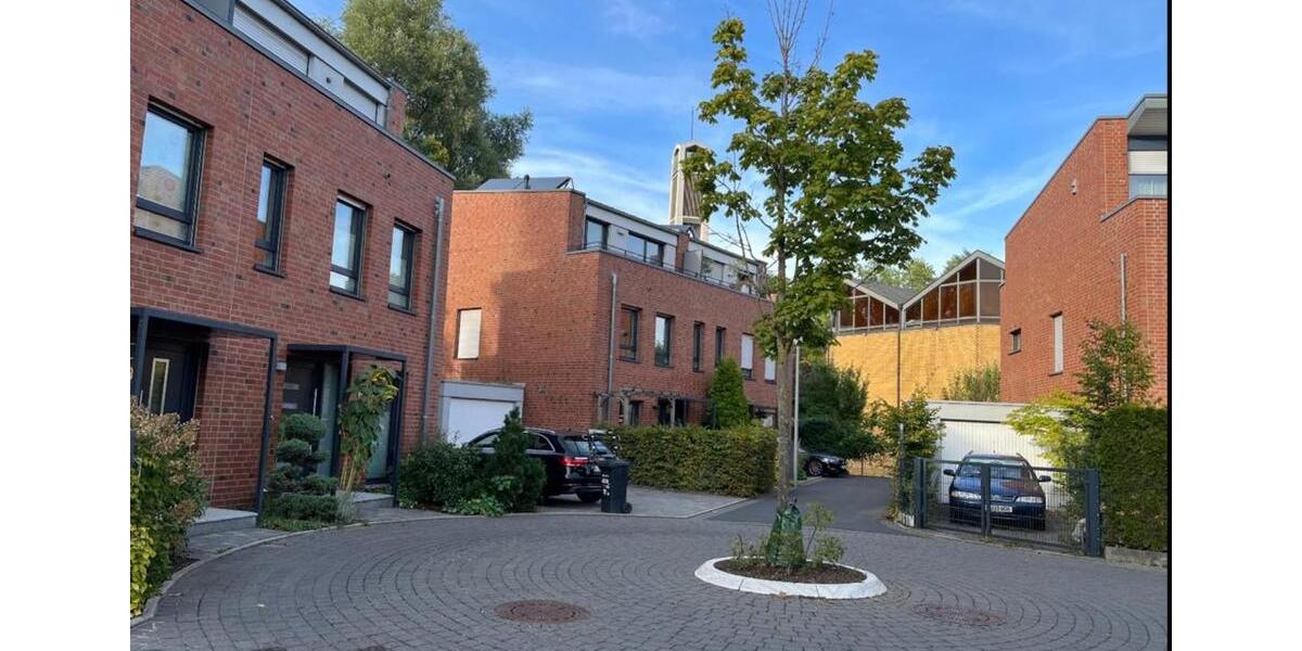 Doppelhaushälfte Düsseldorf Stadtbezirk 8 - 4 Zimmer, 150 m&sup2;, 3.400&euro; | Angebot:25868165