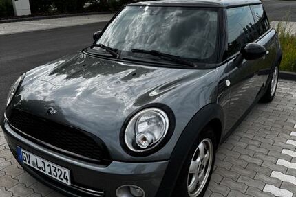 Mini Cooper 136.000 km 4.999 &euro; Grevenbroich 41515
