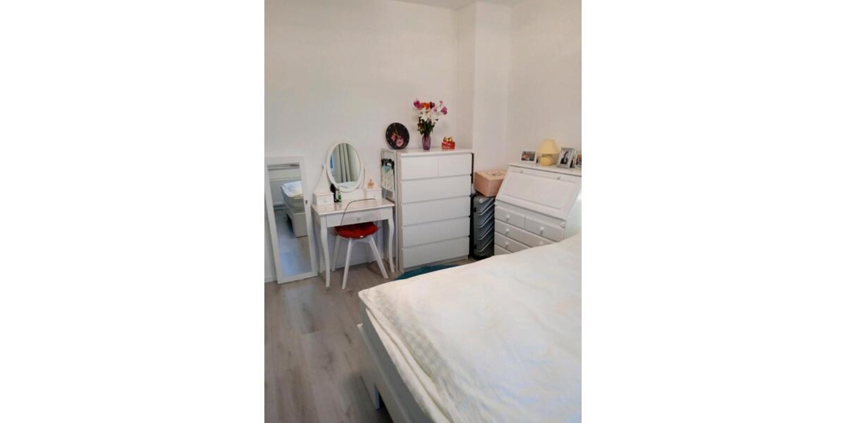 Etagenwohnung Duisburg Mittelmeiderich - 2 Zimmer, 50 m&sup2;, 350&euro; | Angebot:25721987