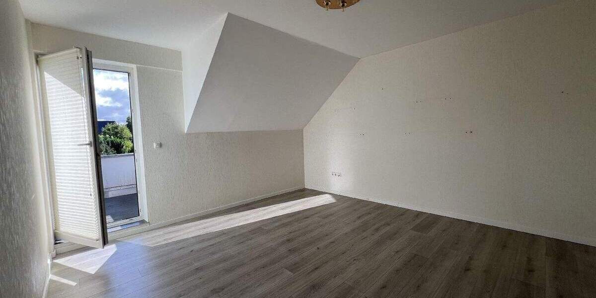 Reihenmittelhaus Wegberg-Harbeck Harbeck - 3 Zimmer, 126 m&sup2;, 359.000&euro; | Angebot:25822267