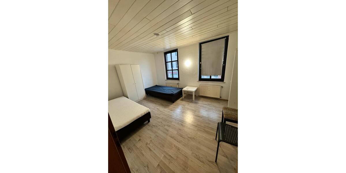 Reihenhaus Nettetal - 7 Zimmer, 210 m&sup2;, 299.000&euro; | Angebot:25318678