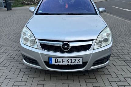 Opel Vectra 166.000 km 1.990 &euro; Erkrath 40699