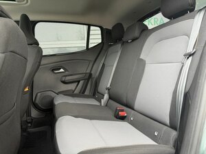 Dacia Sandero III 1.0 TCe ECO-G +Kamera+Panorama+LED+ 10.408 km 15.940 &euro; Meerbusch 40667