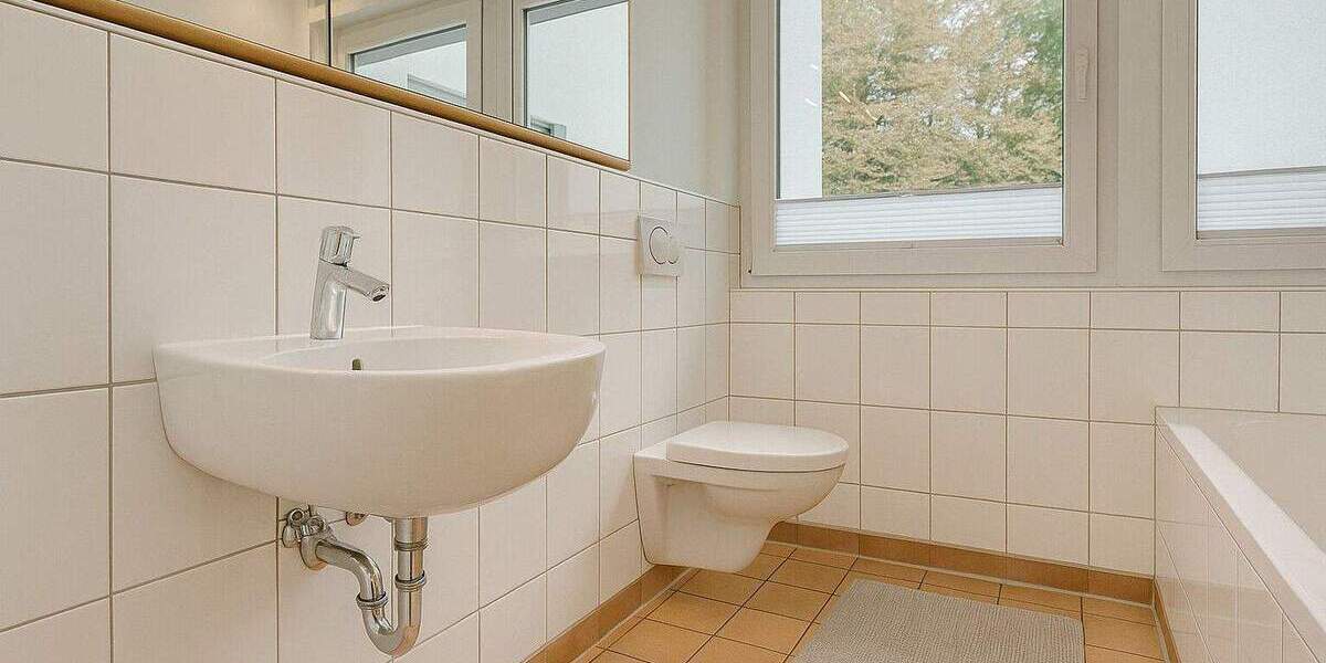 Mehrfamilienhaus, Wohnhaus Düsseldorf Garath - 1 Zimmer, 350 m&sup2;, 1.690.000&euro; | Angebot:25775354