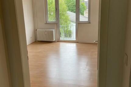 Wohnung Krefeld - 2 Zimmer, 47 m&sup2;, 420&euro; | Angebot:26680743