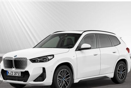 BMW iX1 16.500 km 43.987 &euro; Moers 47441