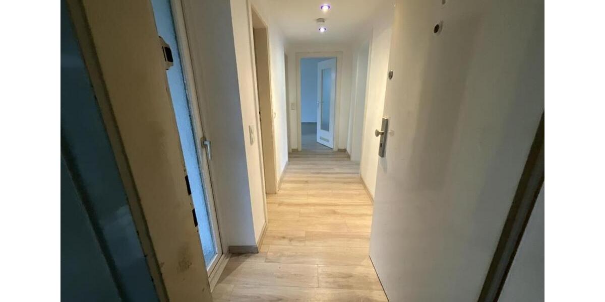 Etagenwohnung Duisburg Duisburg-Mitte - 3 Zimmer, 59 m&sup2;, 609&euro; | Angebot:24301867