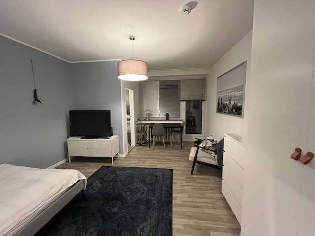 Etagenwohnung Düsseldorf Derendorf - 1 Zimmer, 32 m&sup2;, 930&euro; | Angebot:27025898
