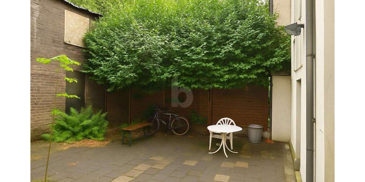 Einfamilienhaus Duisburg Laar - 13 Zimmer, 308 m&sup2;, 420.000&euro; | Angebot:25853305