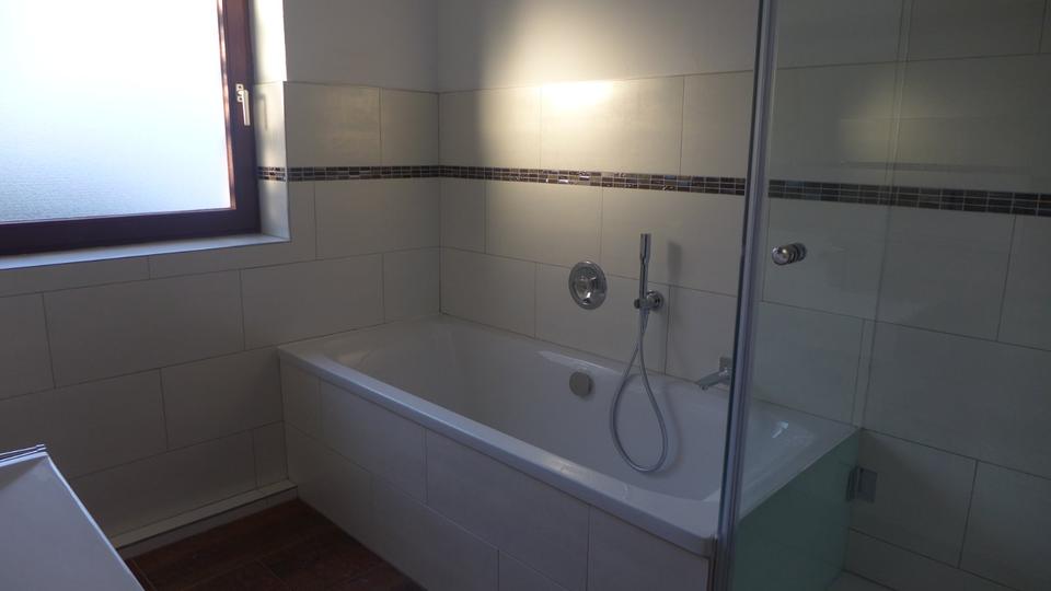 Etagenwohnung Erkrath - 4 Zimmer, 126 m&sup2;, 389.000&euro; | Angebot:25205115