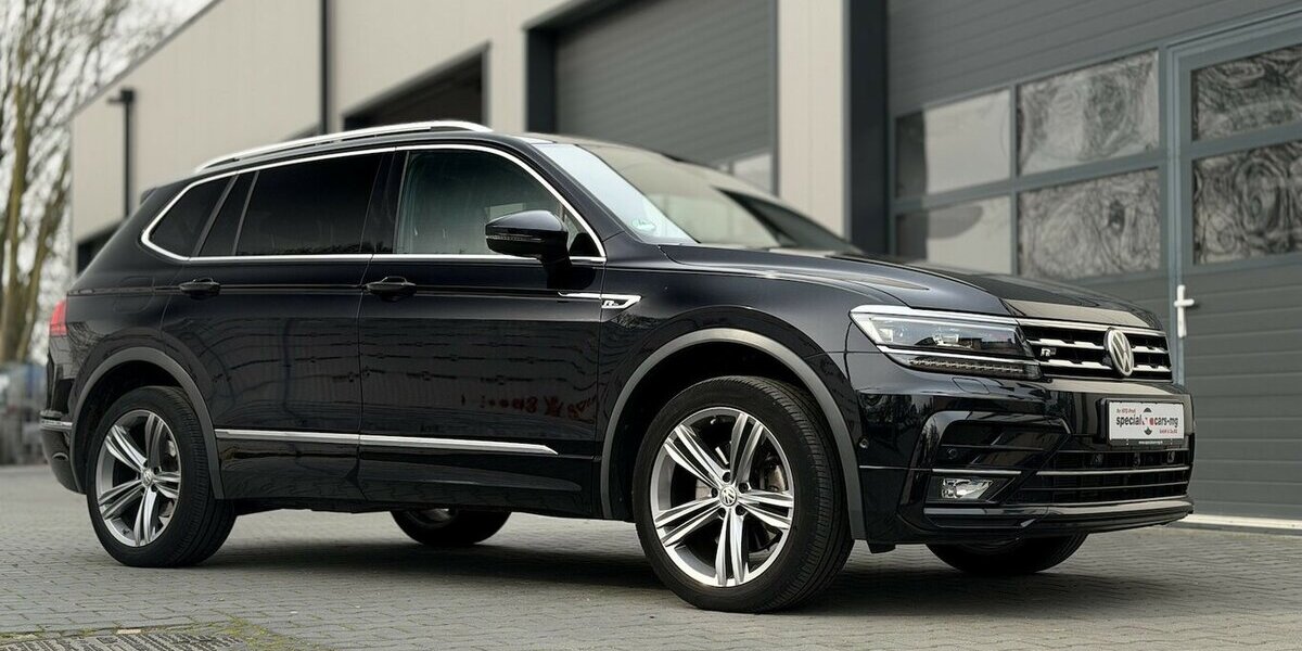 VW Tiguan Allspace R-LIne / 4Motion / Pano / Memory 99.000 km 33.490 &euro; Mönchengladbach 41066