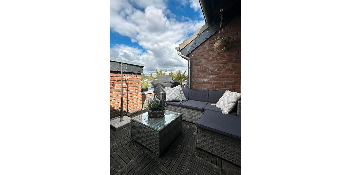 Dachgeschoßwohnung Moers Rheinkamp - 2 Zimmer, 63 m&sup2;, 245.000&euro; | Angebot:27630549