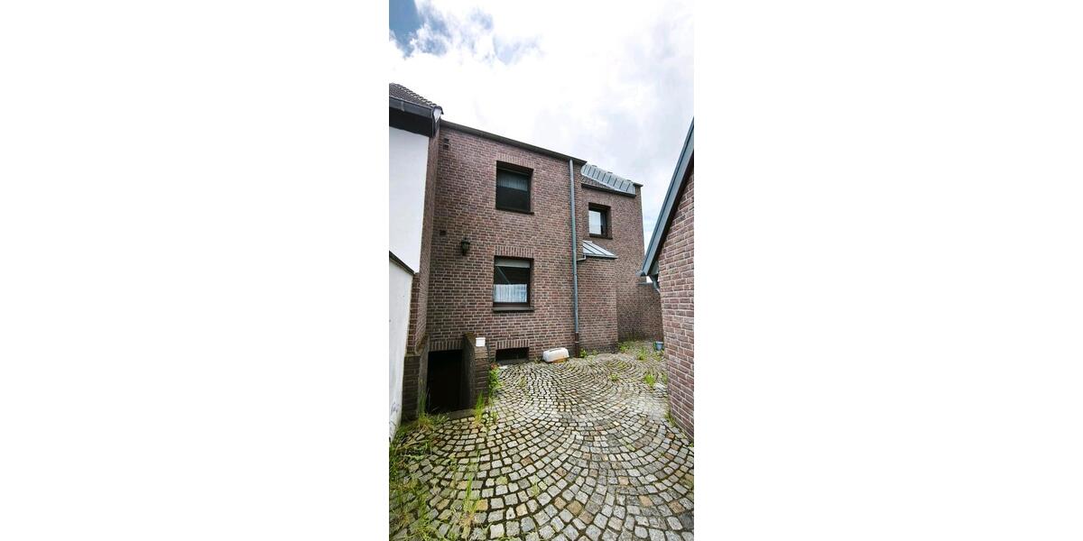 Einfamilienhaus Mönchengladbach West - 7 Zimmer, 145 m&sup2;, 279.990&euro; | Angebot:26649664