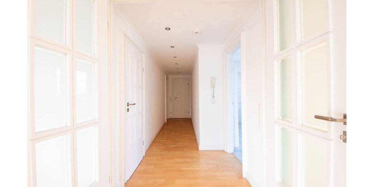 Etagenwohnung Düsseldorf Golzheim - 3 Zimmer, 143 m&sup2;, 759.900&euro; | Angebot:26881791