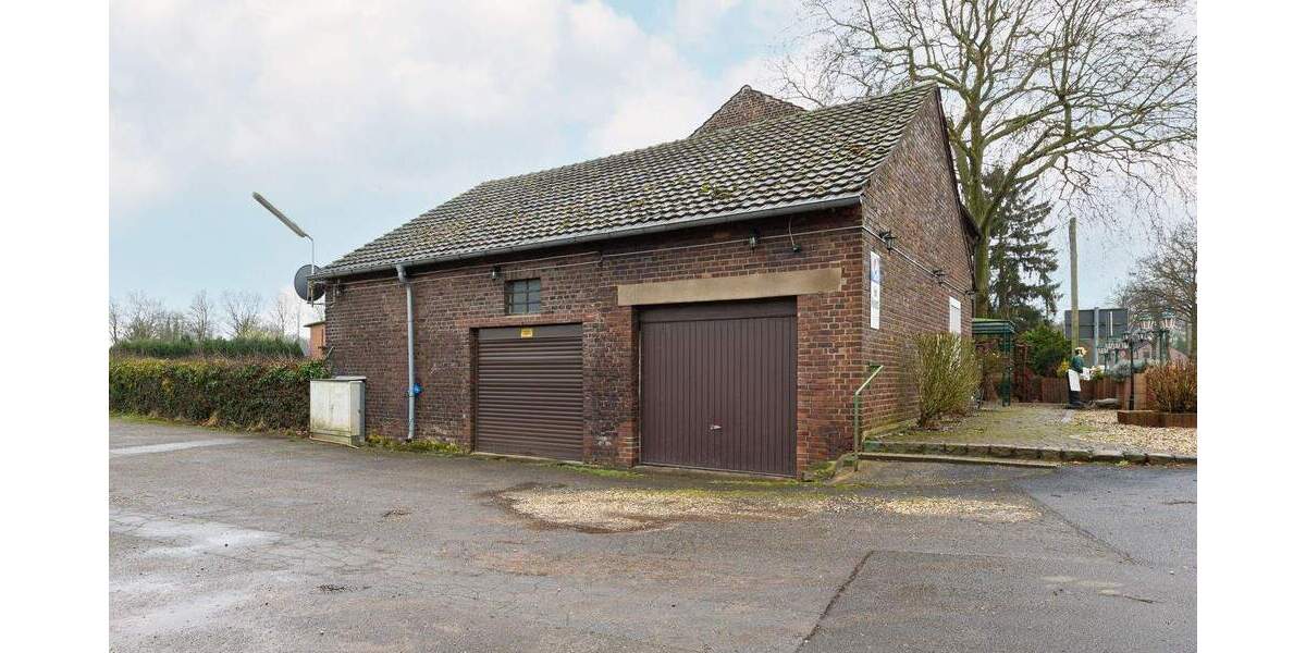 Mehrfamilienhaus, Wohnhaus Moers Kapellen-Mitte - 1 Zimmer, 220 m&sup2;, 599.000&euro; | Angebot:25692292