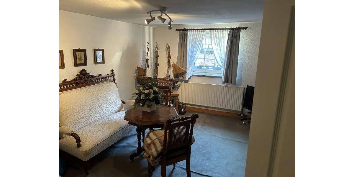 Bauernhaus, Landhaus Schwalmtal Vogelsrath - 8 Zimmer, 220 m&sup2;, 440.000&euro; | Angebot:25684705