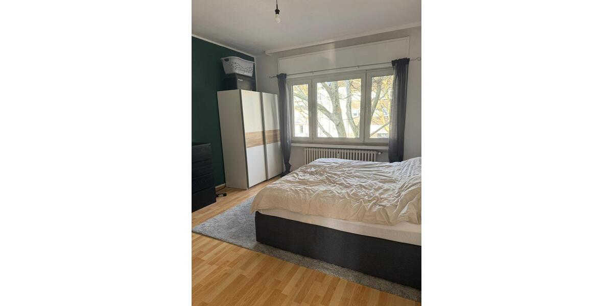 Etagenwohnung Krefeld Cracau - 2 Zimmer, 64 m&sup2;, 630&euro; | Angebot:25181567