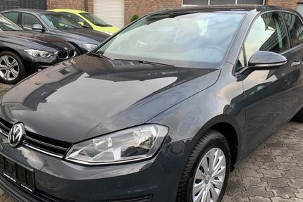 VW Golf 123.000 km 9.700 &euro; Moers 47443